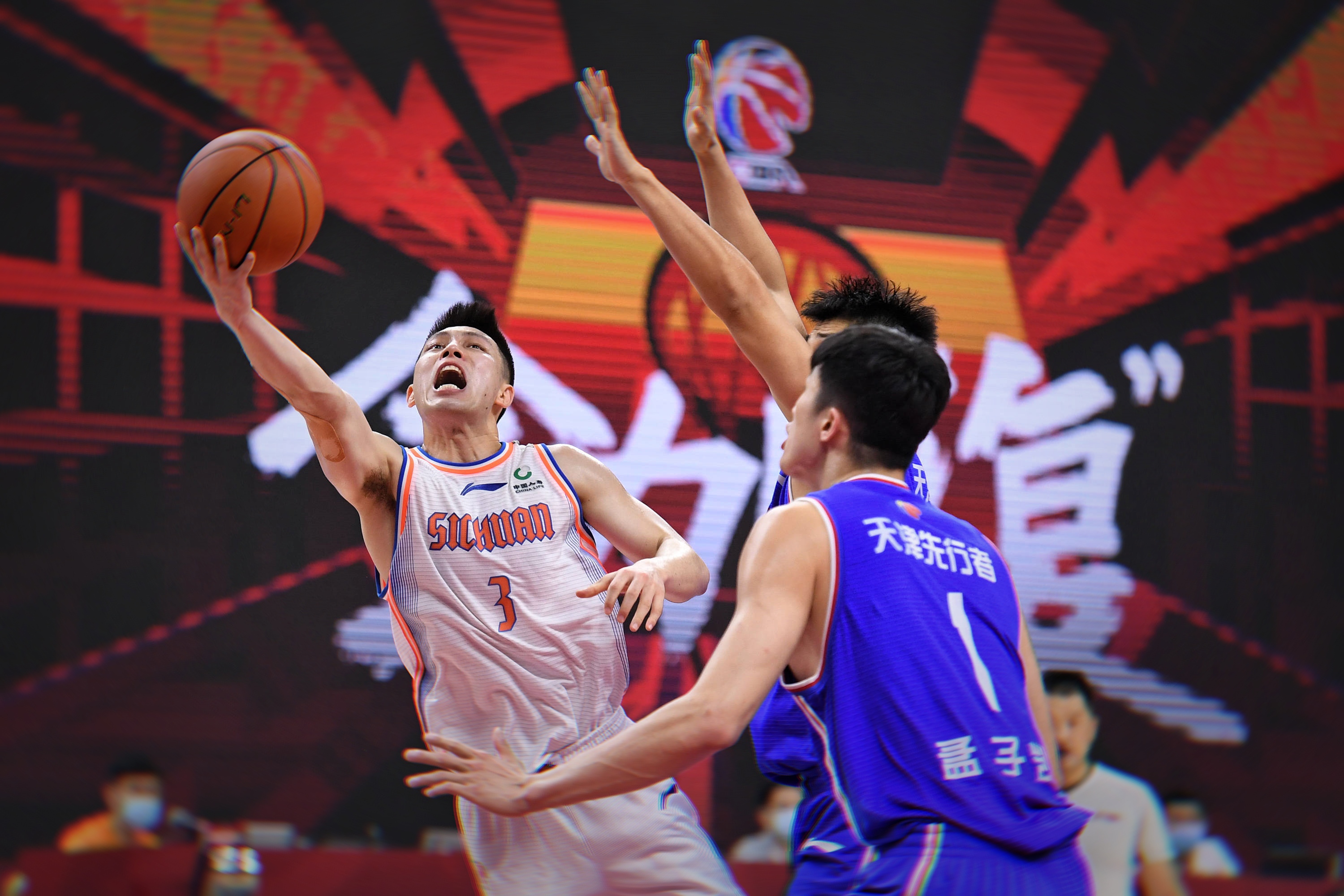 关于C罗在热火比赛中关键助攻托特纳姆冲刺阶段队长鼓劲之后，上海申花完成体检备战NBA常规赛的信息-开元官网入口